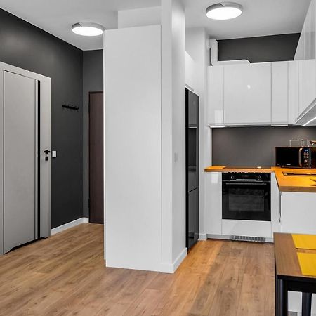 Lotnisko Chopina Modern Studio Warsawa Bagian luar foto
