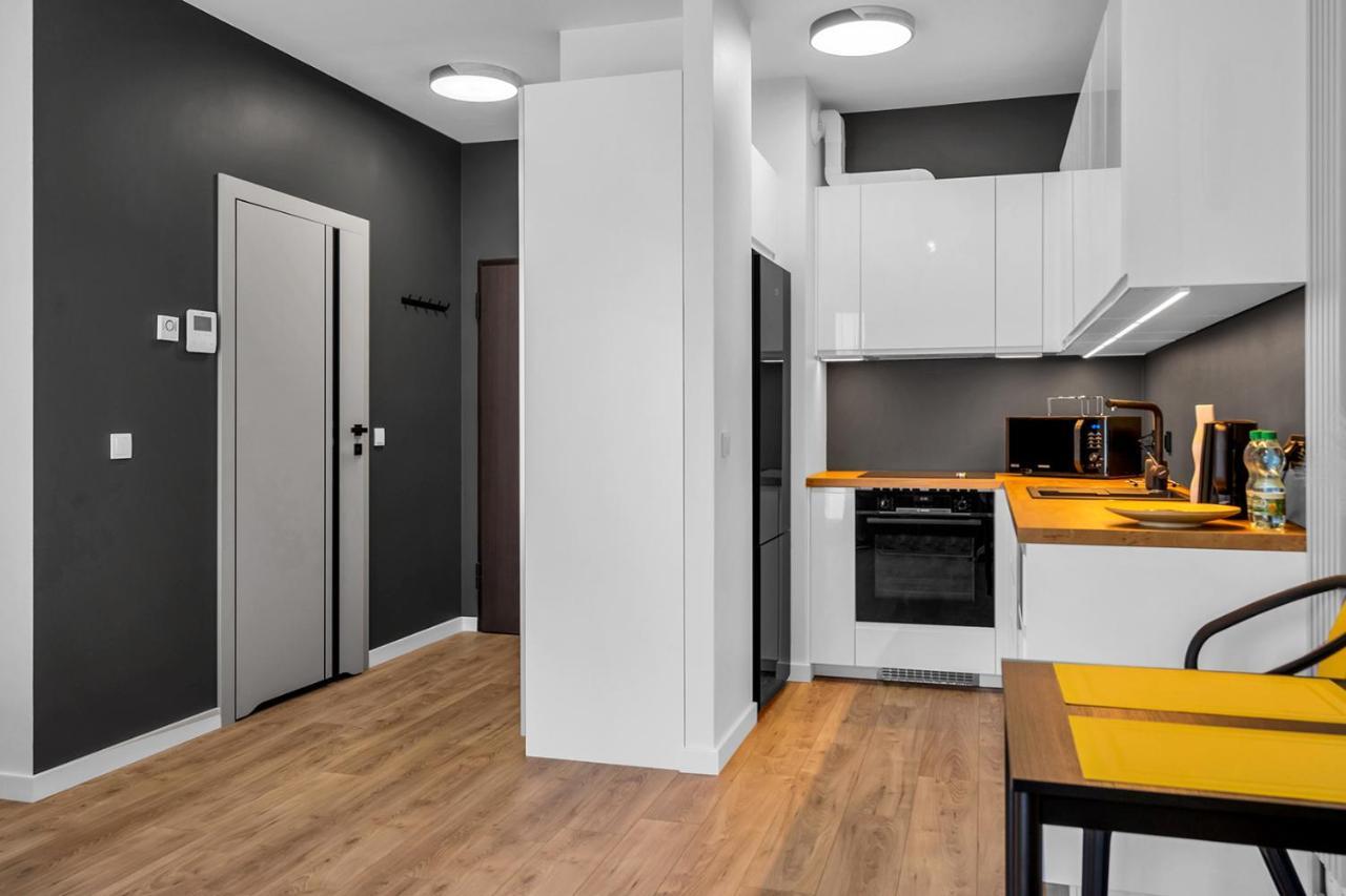 Lotnisko Chopina Modern Studio Warsawa Bagian luar foto